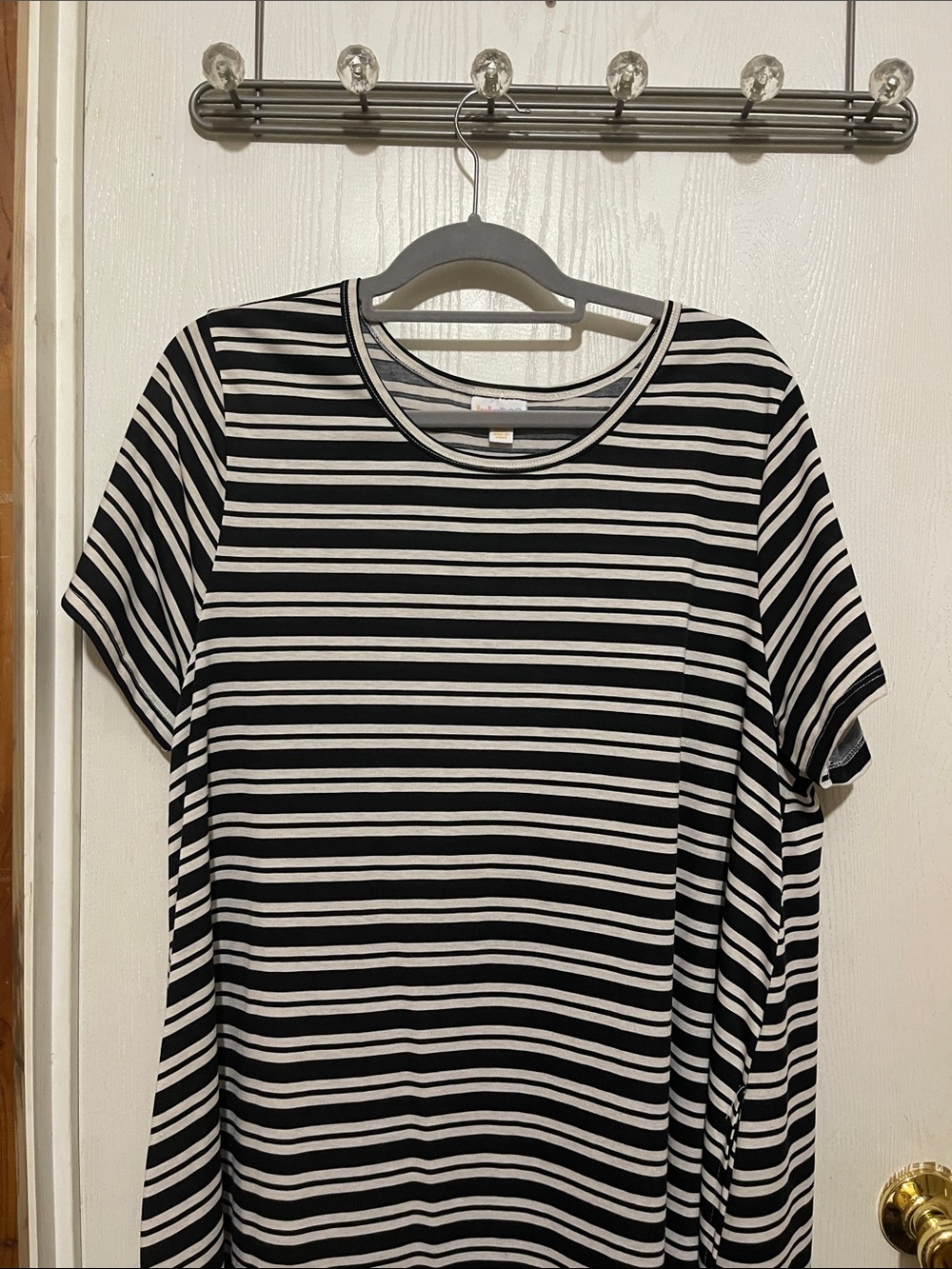 LuLaRoe Jessie Black and Cream Striped Short Sleeve Dress Pockets 3XL. BNWOT